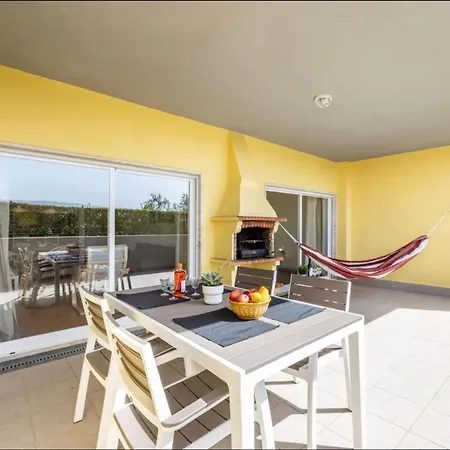 Casa Claudia - Cond Do Mar