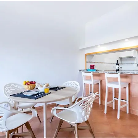 Casa Claudia - Cond Do Mar Lagos