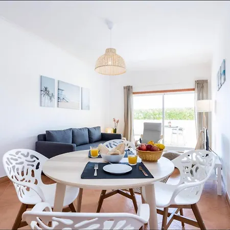 Apartment Casa Claudia - Cond Do Mar *